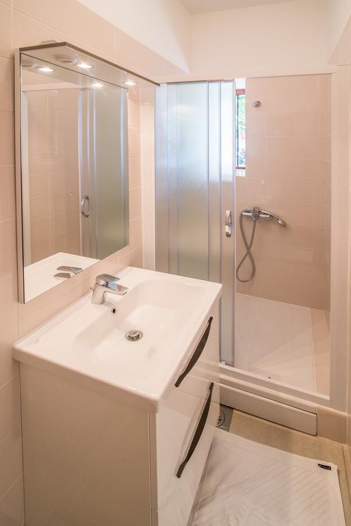 Apartment Ana 1 Malinska Bagian luar foto